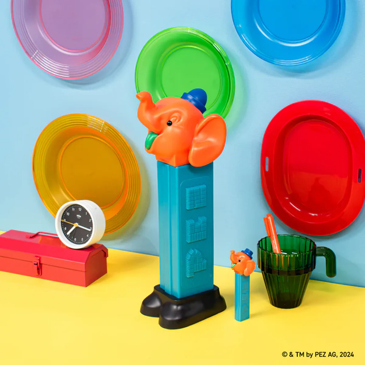 PEZ Sofvi Elephant Bank