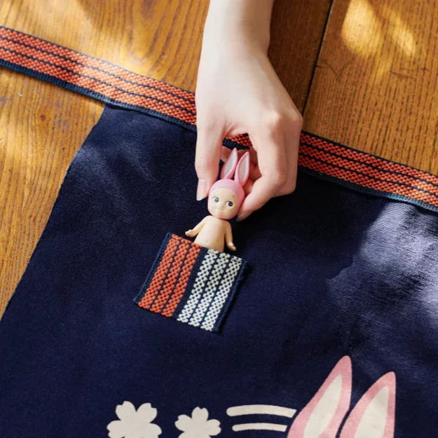 Sonny Angel x Anything Maekake Apron - Image 4